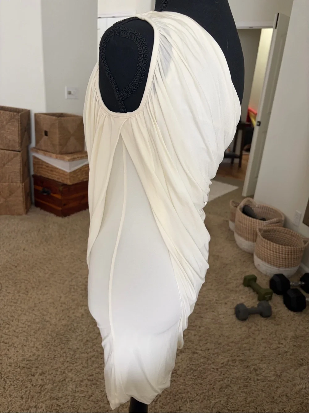 BCBG Max Azria One-Shoulder Goddess  Ivory Draped Womens Dress Small - Picture 4 of 6